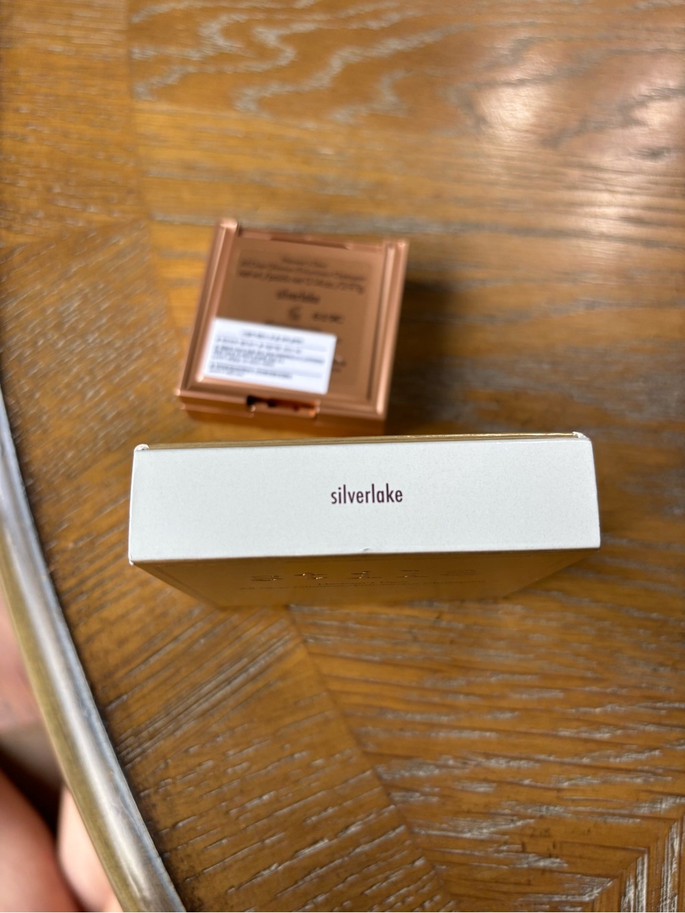 Stila Silver Highlighter Duo — Shimmering Silver Glow - Picture 5 of 5